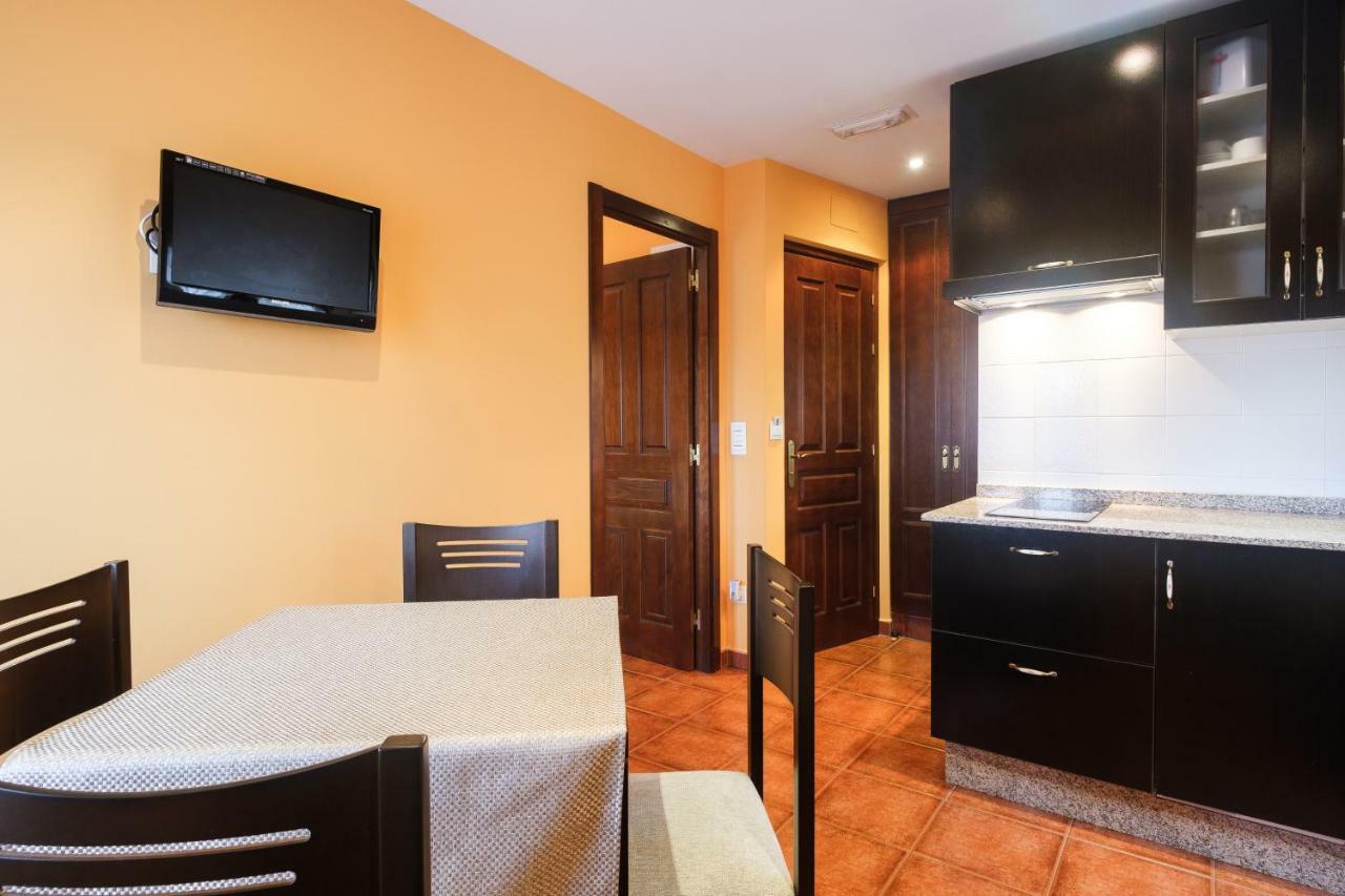 Apartamentos de Herminia Manzaneda  Exterior foto