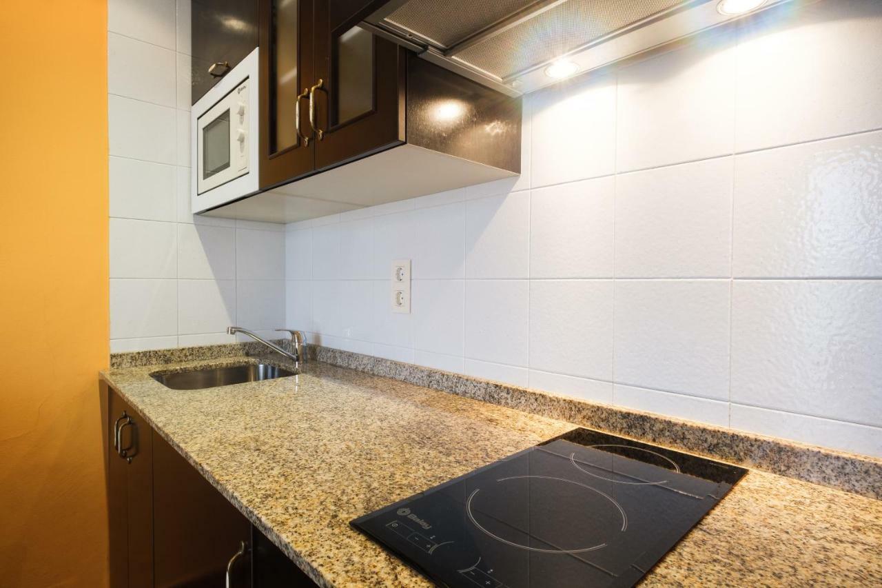 Apartamentos de Herminia Manzaneda  Exterior foto